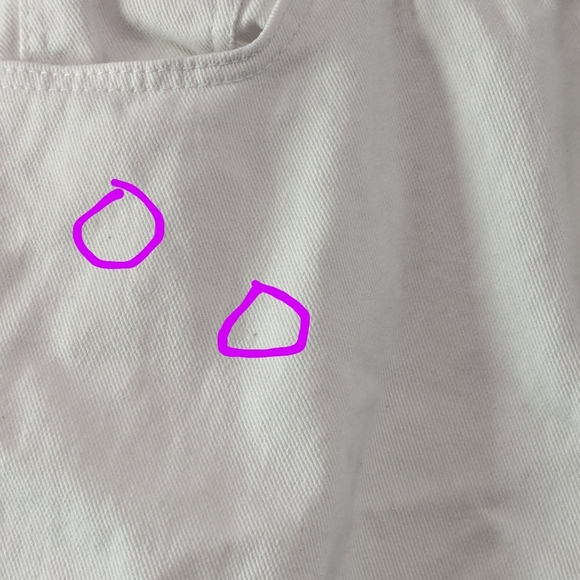 Distressed White Jeans, Size 9 - Picture 8 of 8